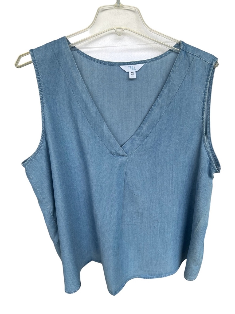 Time and Tru Light Blue V-Neck Sleeveless Chambray Top